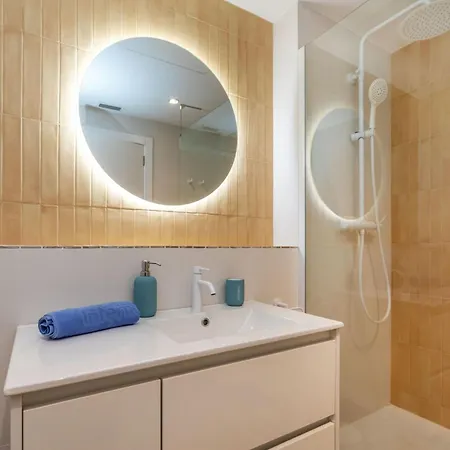Edificio Candela-1 By Interhome