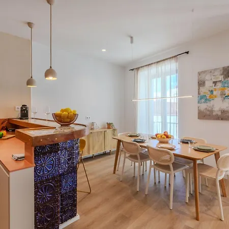 Apartment Edificio Candela-1 By Interhome *